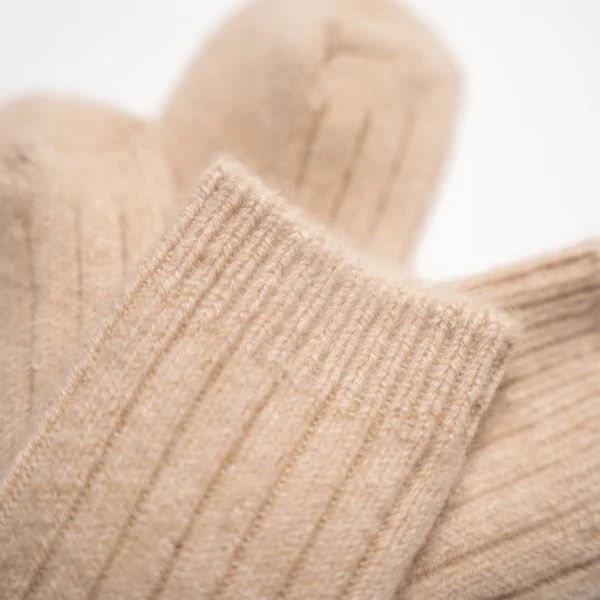 cashmere-childrens-socks-beige-undyed-mongolian-magic-material cashmere-childrens-socks-beige-undyed-mongolian-magic-material