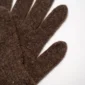 schapenwollen-handschoenen-bruin-ongeverfd-mongolian-magic-materiaal