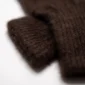 yak-wollen-handschoenen-donkerbruin-ongeverfd-mongolian-magic-close-up